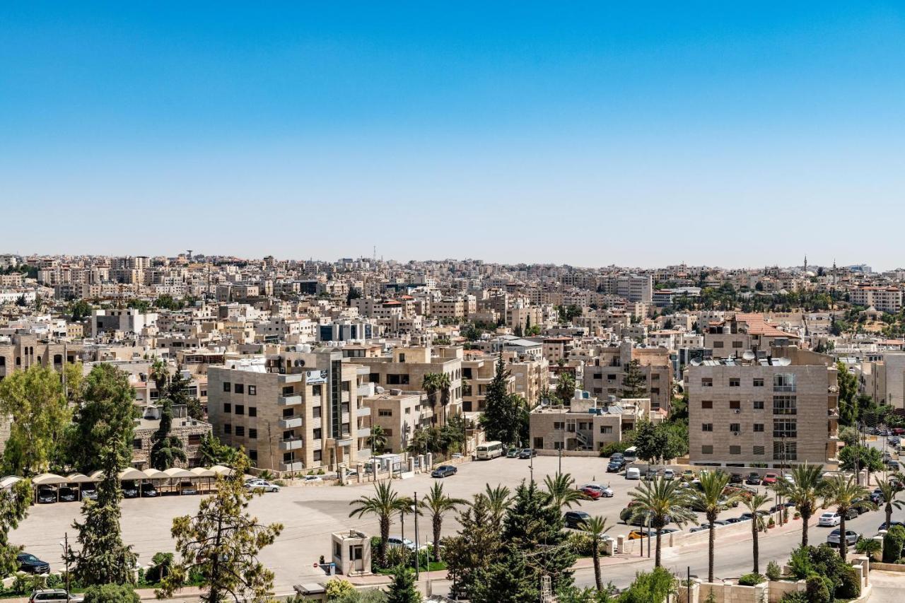 Sheraton Amman Al Nabil Hotel Exterior foto