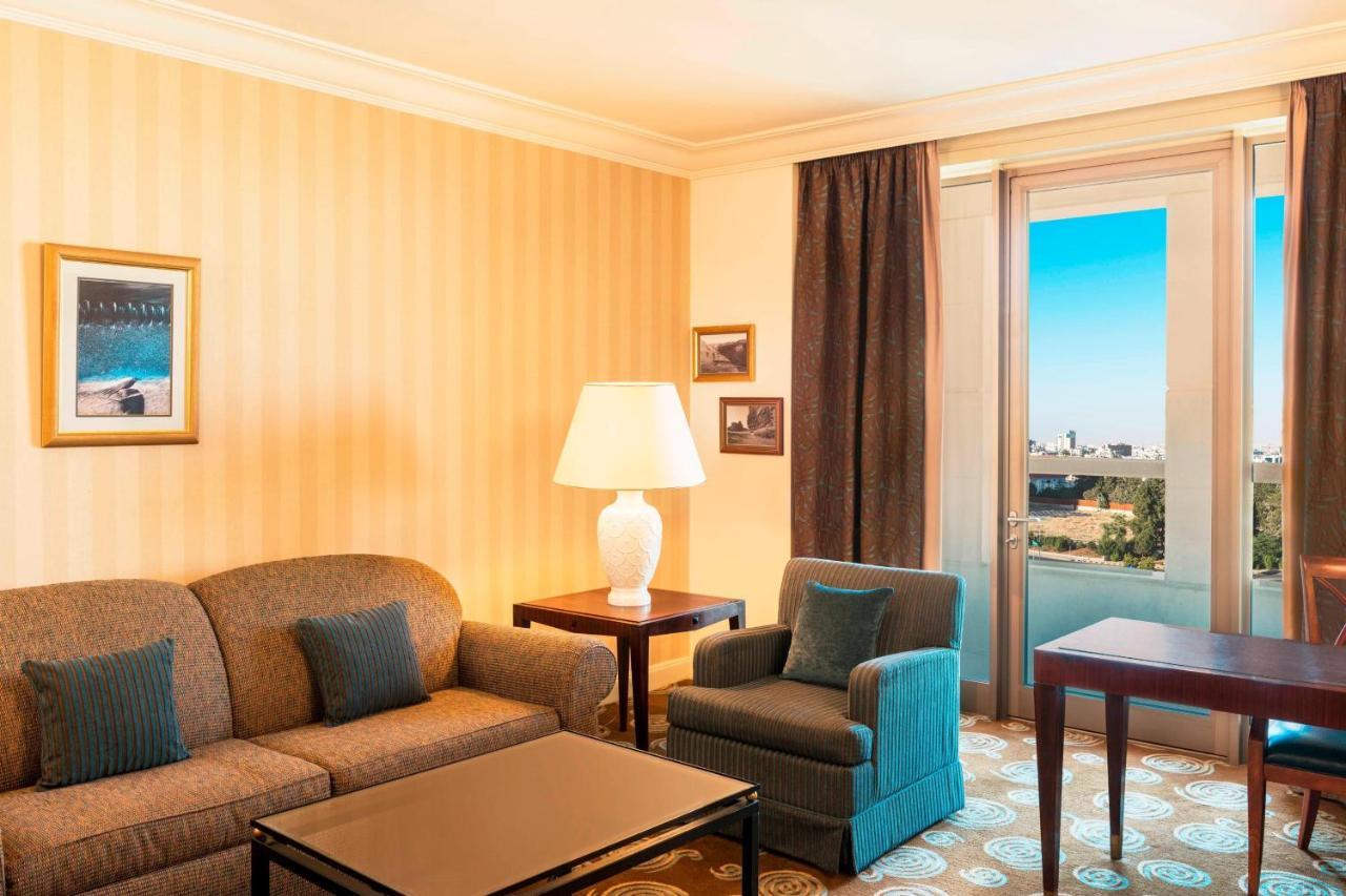 Sheraton Amman Al Nabil Hotel Exterior foto