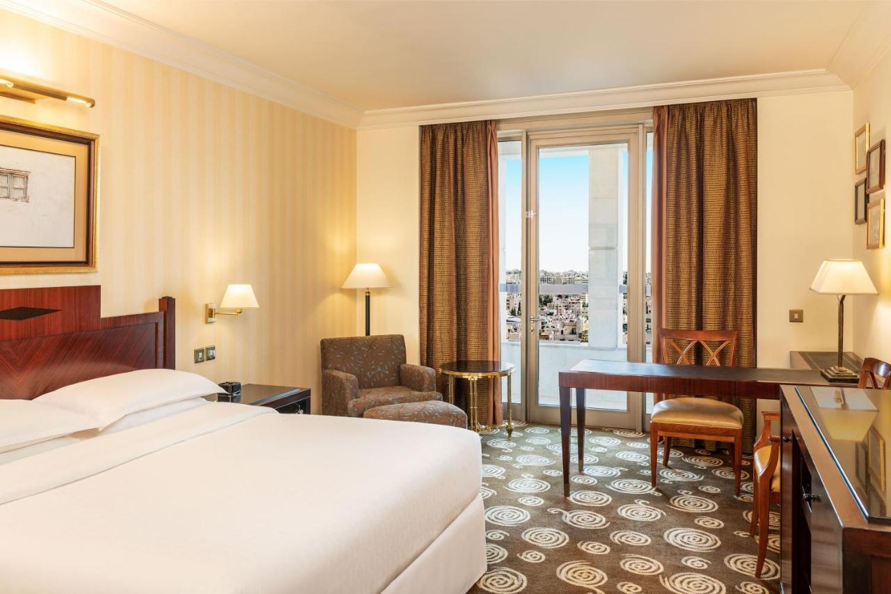 Sheraton Amman Al Nabil Hotel Exterior foto