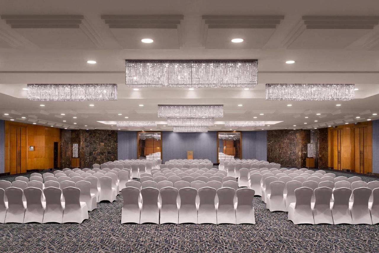 Sheraton Amman Al Nabil Hotel Exterior foto